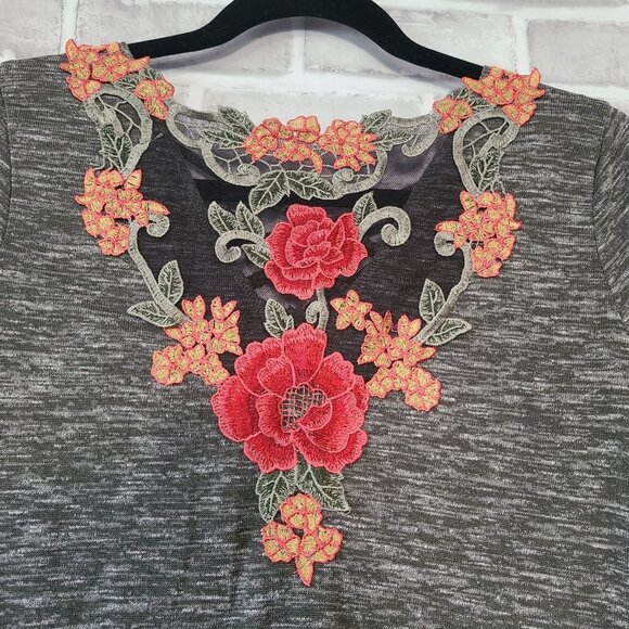 Absolutely Famous Lace Inset Olive Gray Long Sleeve Shirt Top Small NWT - Picture 10 of 10